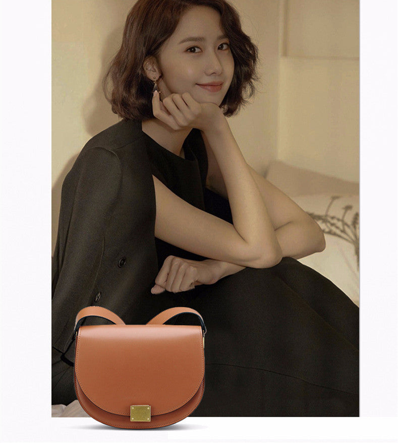 Leather saddle bag