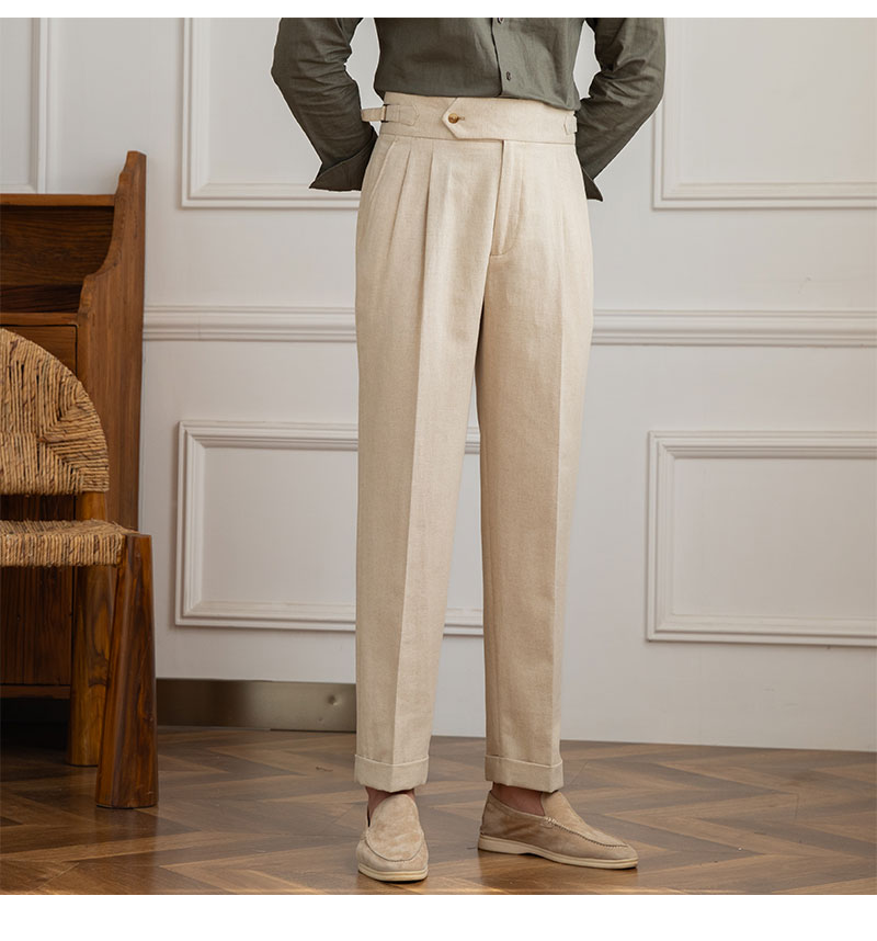 Side-adjuster pleated trousers