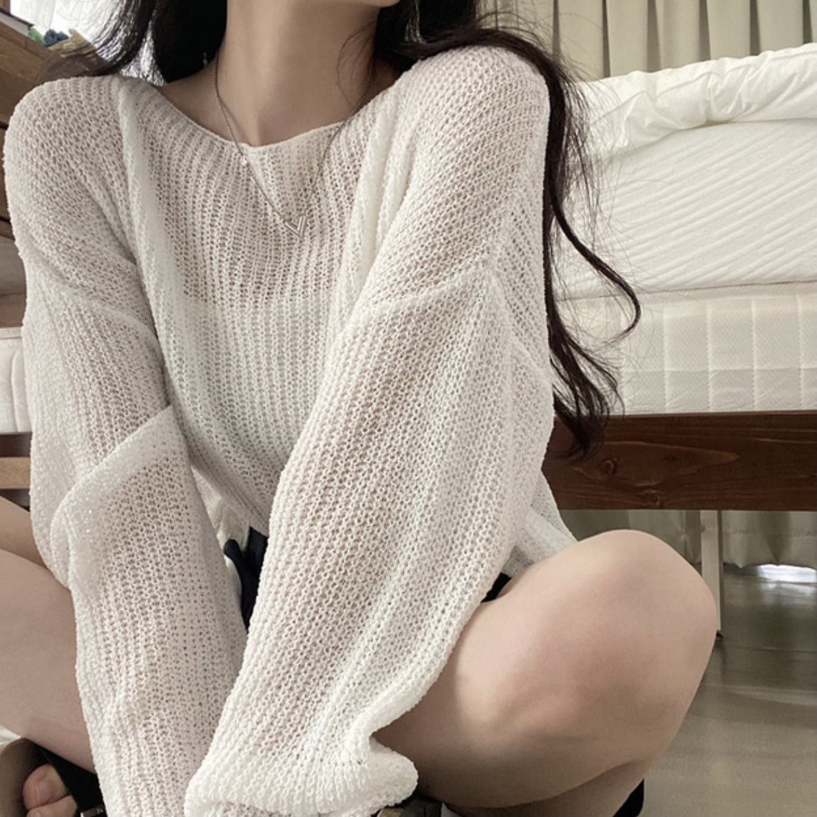 One-size knit sweater