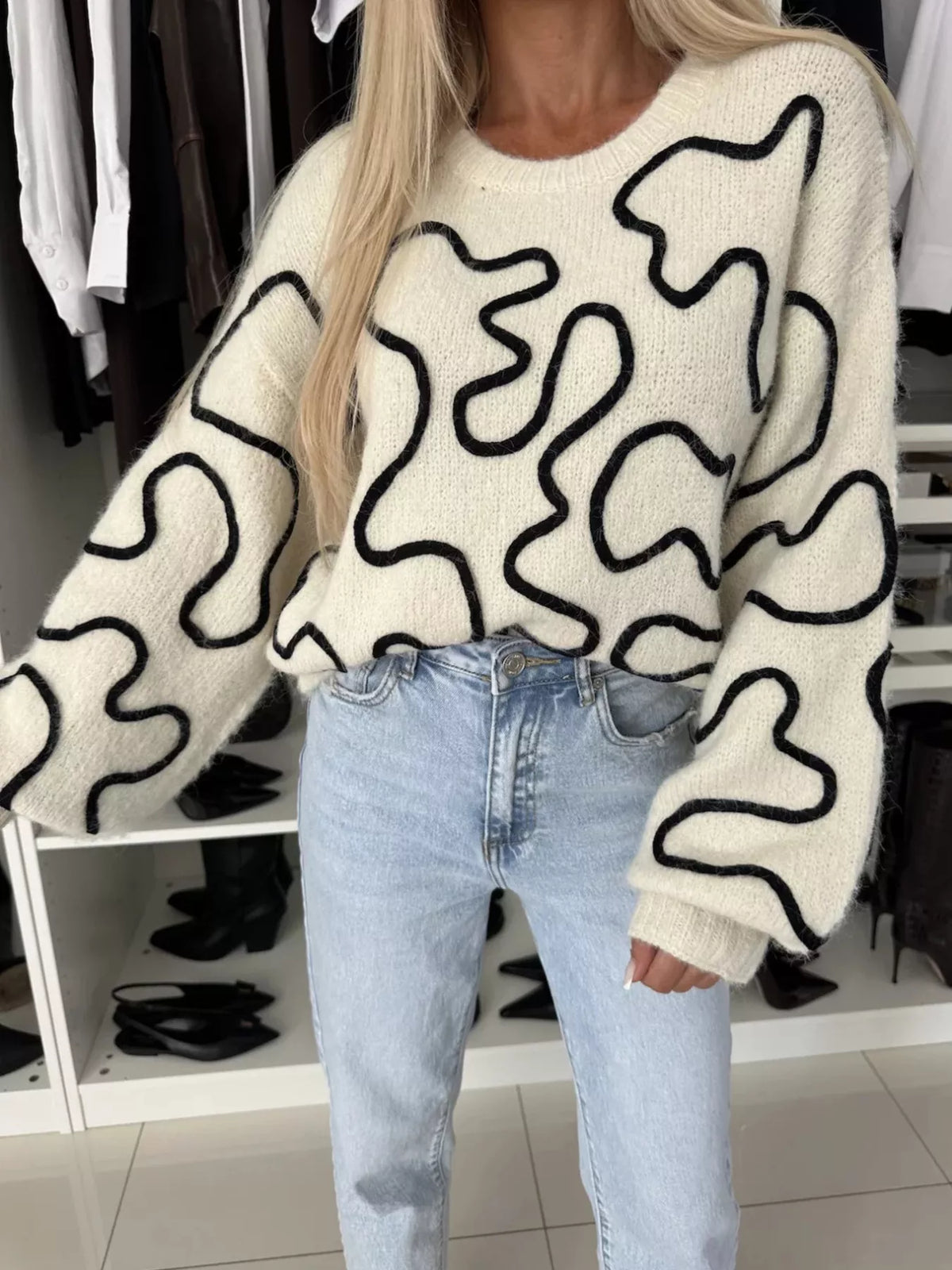 Abstract pattern oversized round neck sweater, White