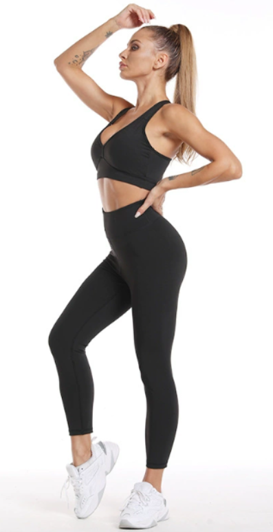 Long-sleeve workout set