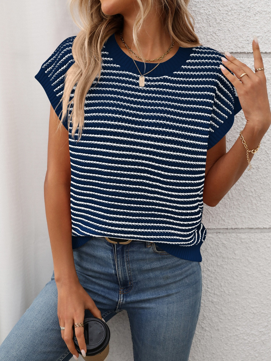 Striped round neck short sleeve knit top
