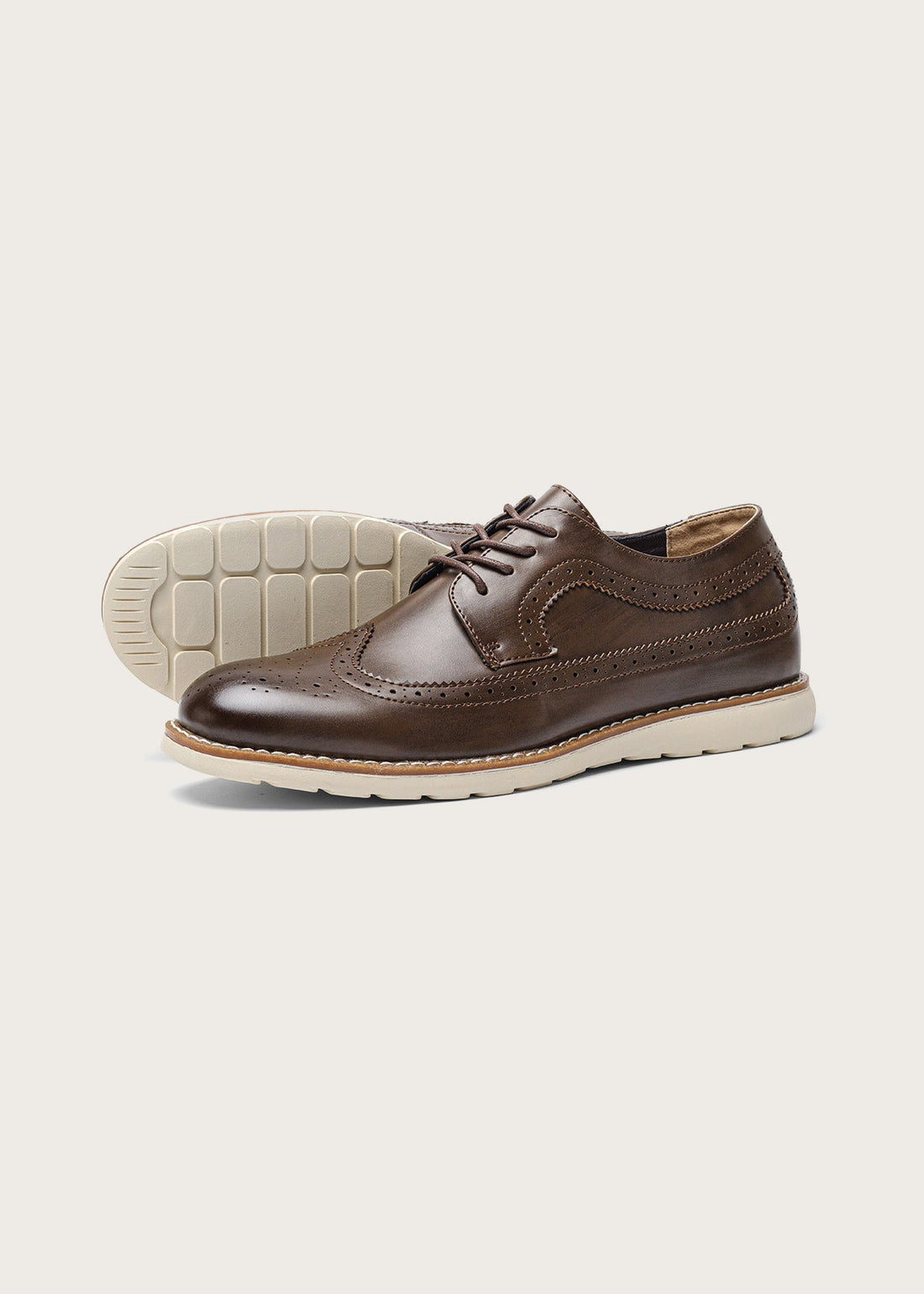 Wingtip brogue shoes, Brown, side