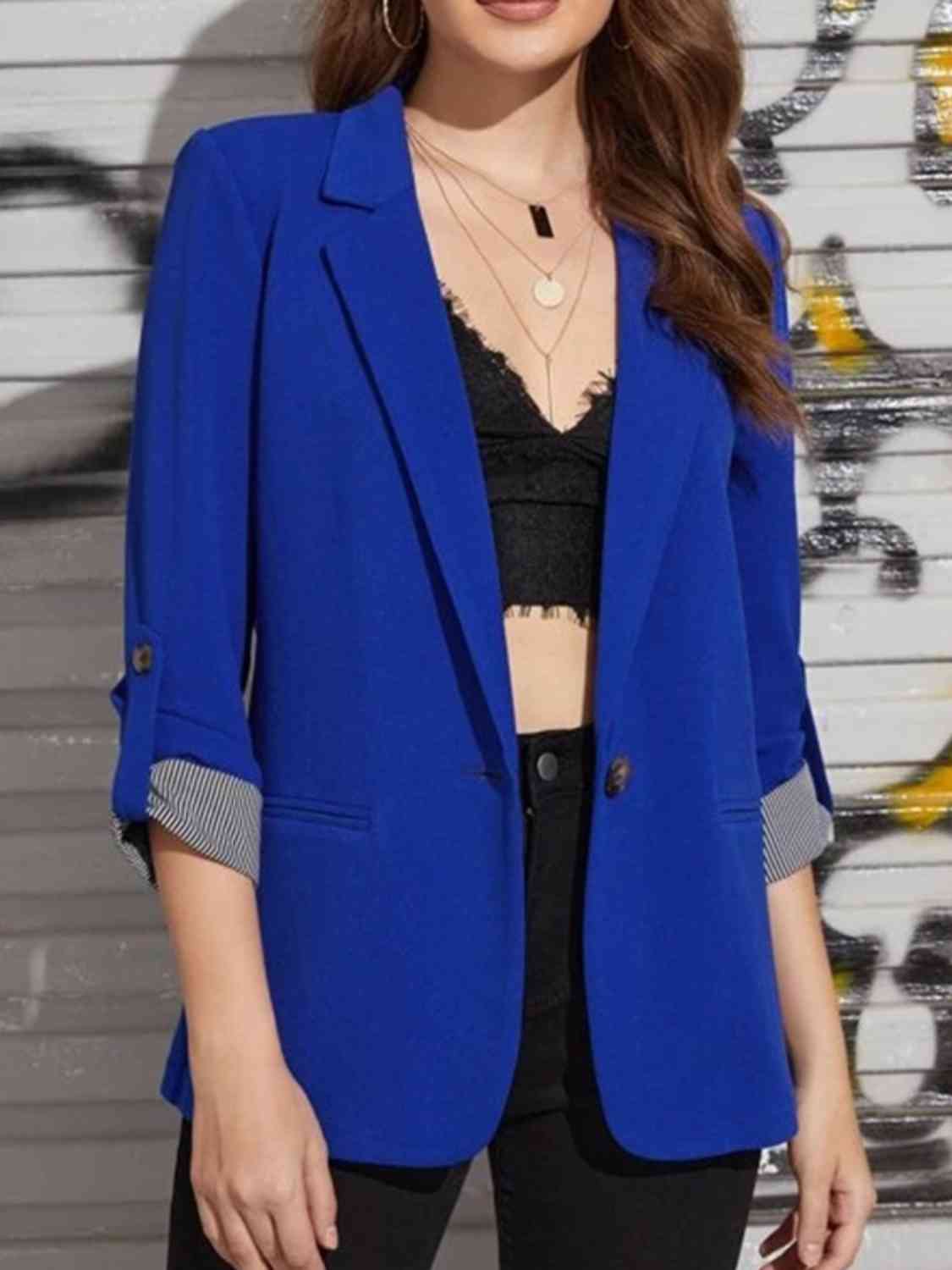 Lapel collar roll tab sleeve blazer