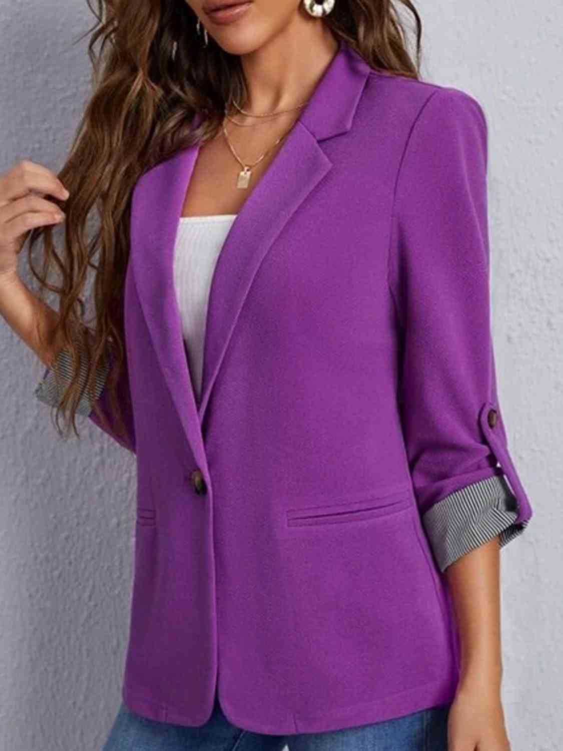 Lapel collar roll tab sleeve blazer